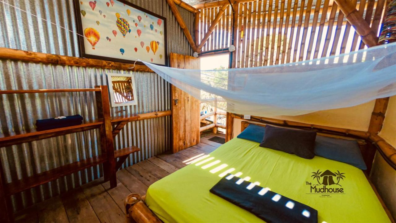 The Mudhouse Hostel Mompiche Exterior foto