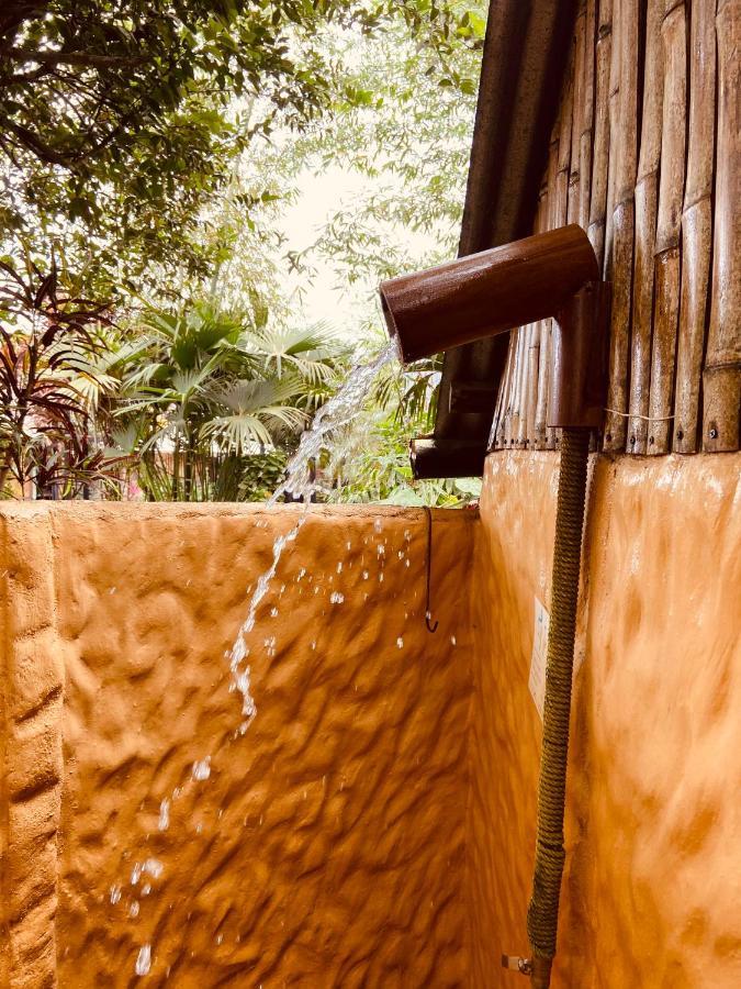 The Mudhouse Hostel Mompiche Exterior foto